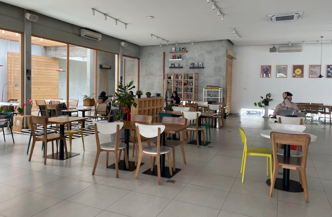 Kotäsk Kaffe Co, Rekomendasi Tempat Kerja 24 Jam dengan Suasana Tenang di Malang