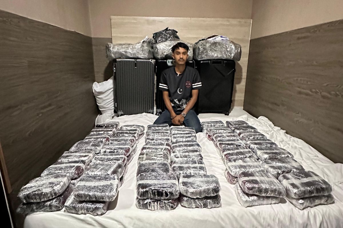 Gerebek Hotel di Dumai dan Tangkap WN Malaysia, Bareskrim Sita H5 Senilai Rp39 M