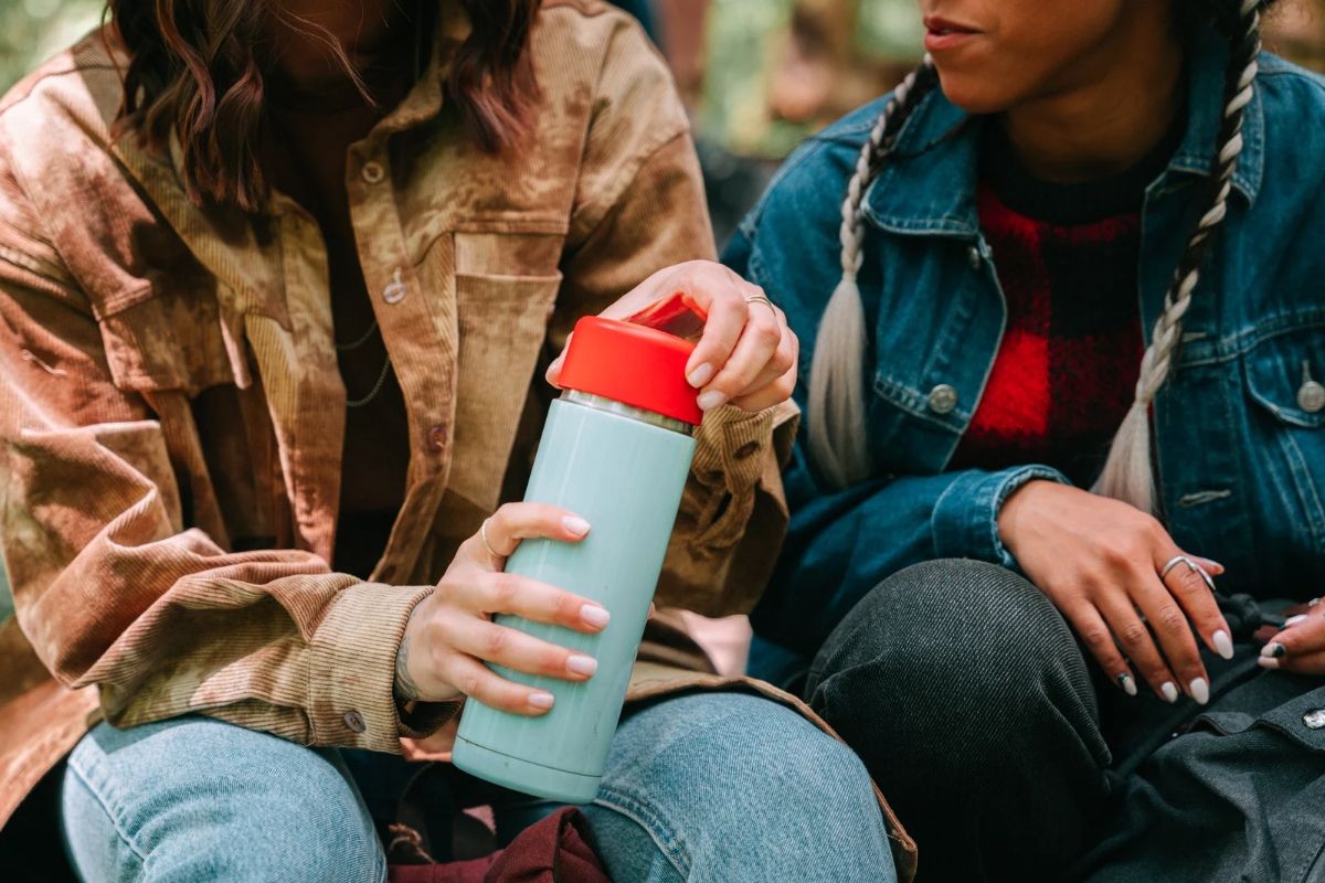 Bukan Sekadar Botol Minum, Ini 3 Karakter Unik Si Pembawa Tumbler