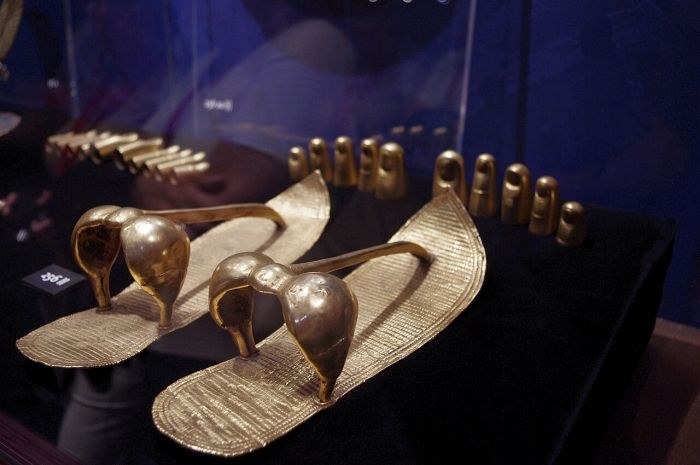 Tutankhamun, Firaun dengan 80 Sendal Emas di Makamnya