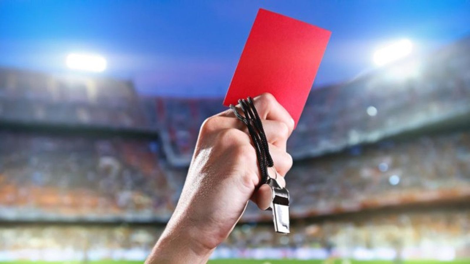 Kontroversi Kartu Merah dalam Laga Serie A: Memperhatikan Keputusan Wasit di Parma vs Hellas Verona