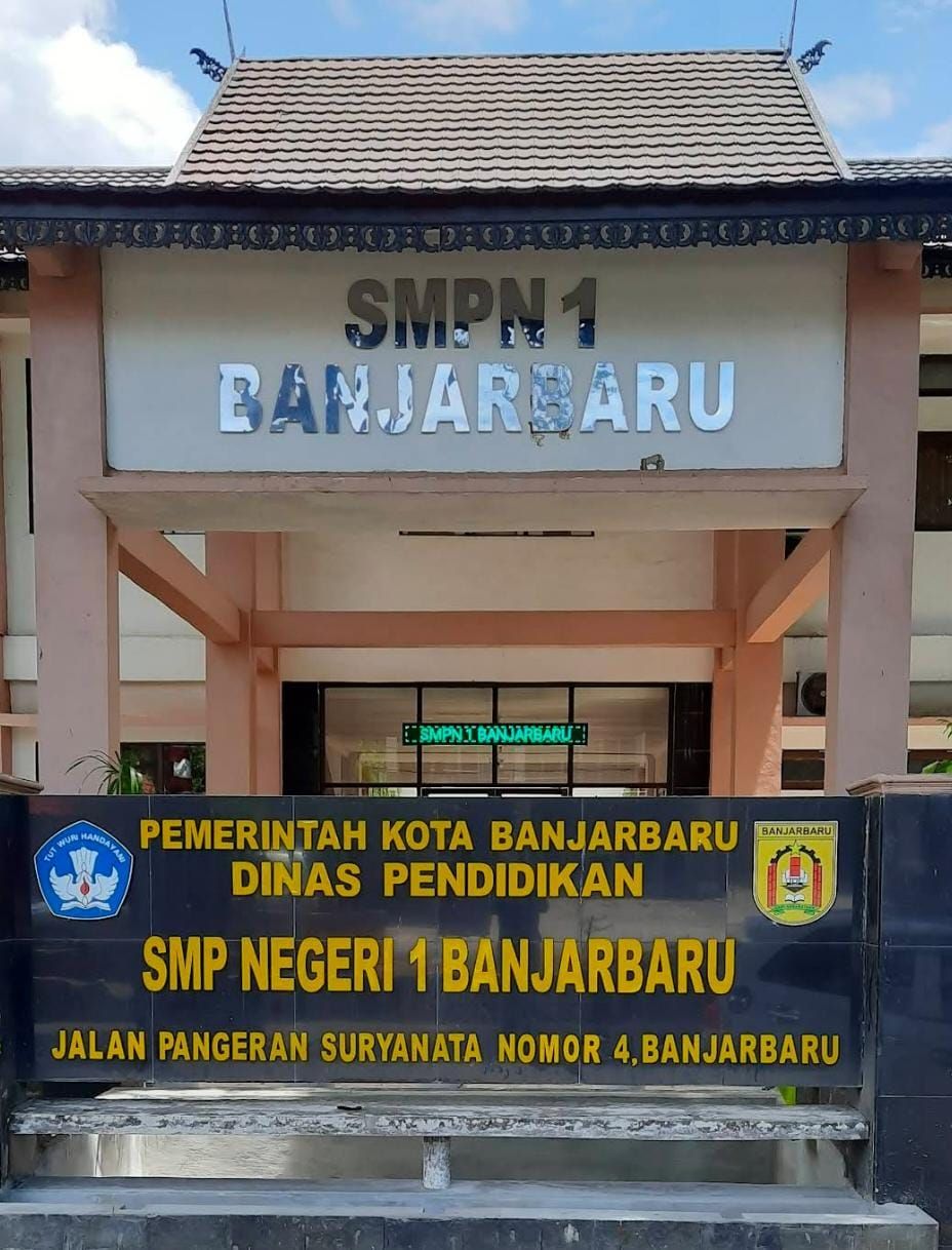 5 SMP Terbaik di Banjarbaru 2026: Versi Akreditasi A & Prestasi Unggulan