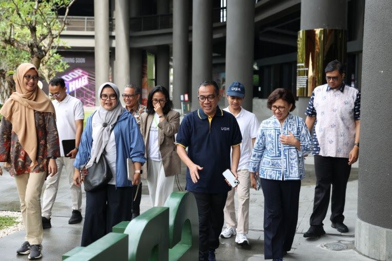 Tinjau GIK dan Pengelolaan Sampah Terpadu di UGM, Menteri Brian Yuliarto Minta Kampus Fokuskan Hilirisasi Riset