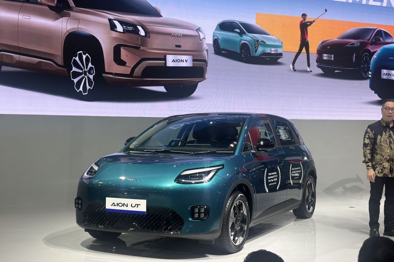 Siapa yang Dapat Penghargaan Best EV Long Range dan Best Medium Hatchback EV di IIMS 2026?