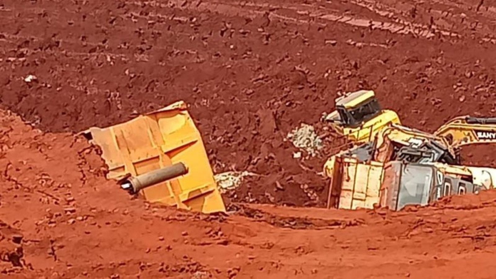 Tragedi Longsor di Morowali: Satu Pekerja Tewas dan Alat Berat Tertimbun