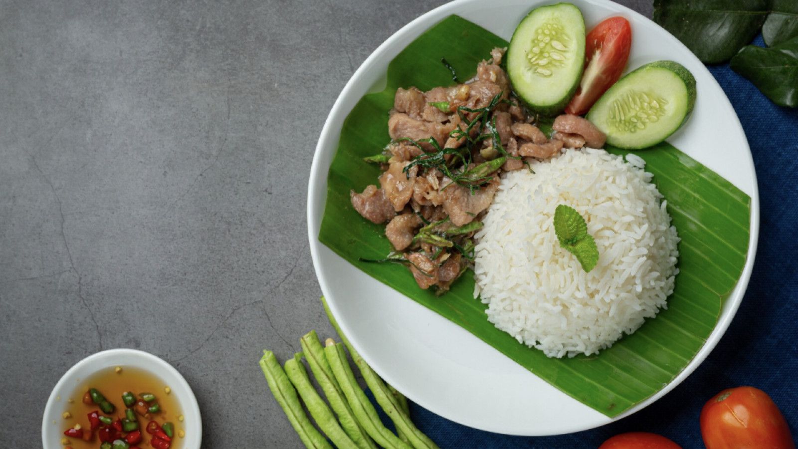Keunikan Nasi Liwet: Makanan Tradisional Sunda yang Mempesona