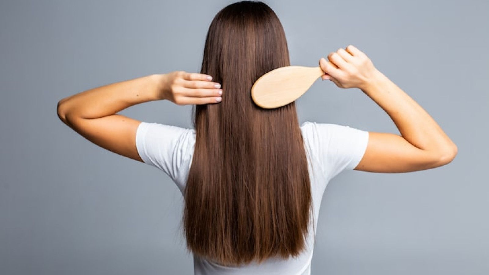 Tips Perawatan Rambut Sehat di Musim Panas