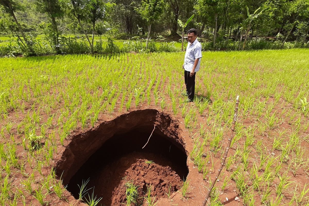 Soroti Fenomena Sinkhole Muncul di Gunungkidul dan Sumatera Barat, Pakar UGM Ungkap Faktor Manusia Salah Satu Penyebab