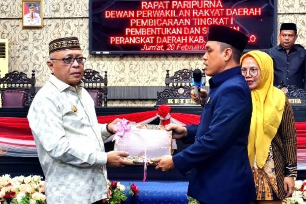 Efisiensi Birokrasi: Pemerintah Kabupaten Gorontalo Pangkas 10 OPD Jadi Lebih Ramping