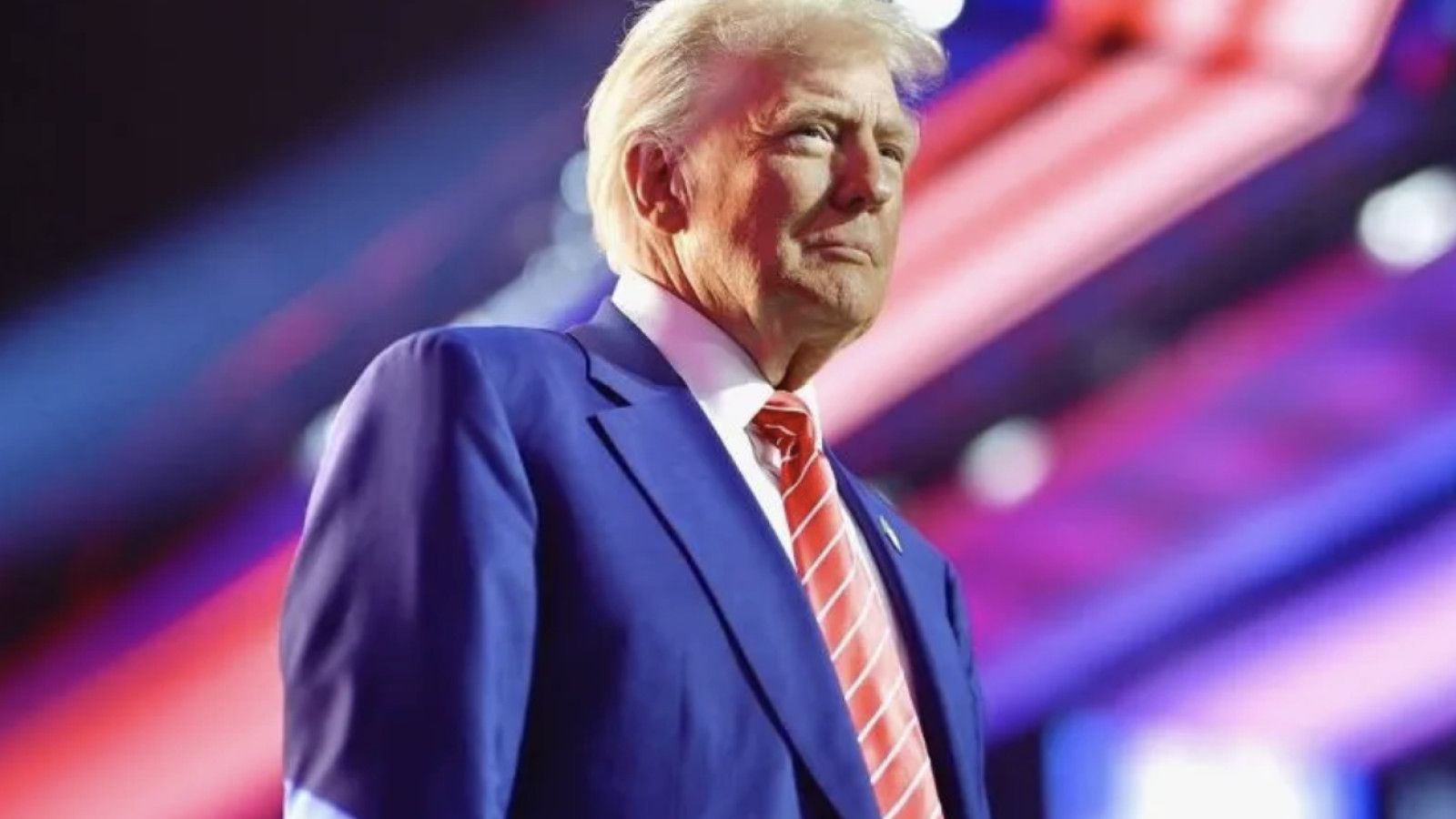 Trump Umumkan Pengenaan Tarif Global 10% untuk Semua Negara