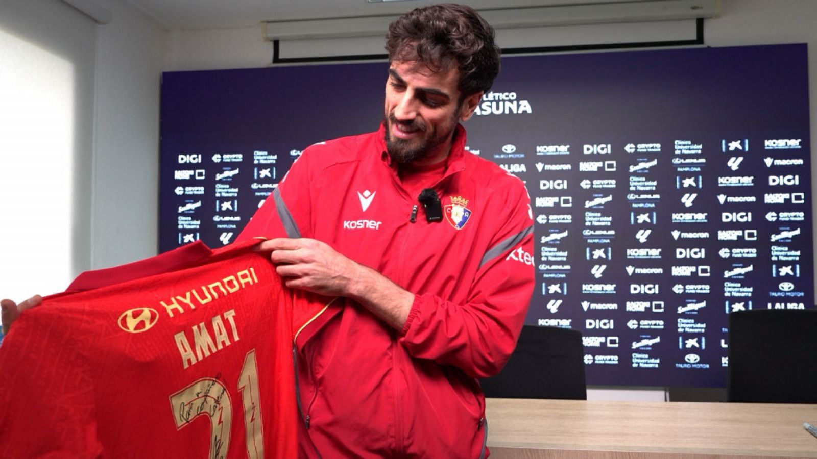 Kejutan Berharga untuk Alejandro Catena Menjelang Pertandingan Melawan Real Madrid