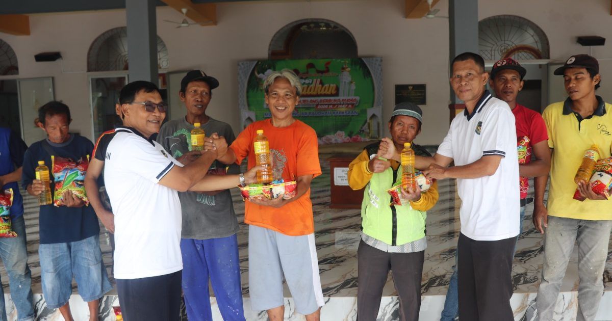 Rutan Kraksaan Bagikan Sembako, Perkuat Kepedulian Sosial Ramadan
