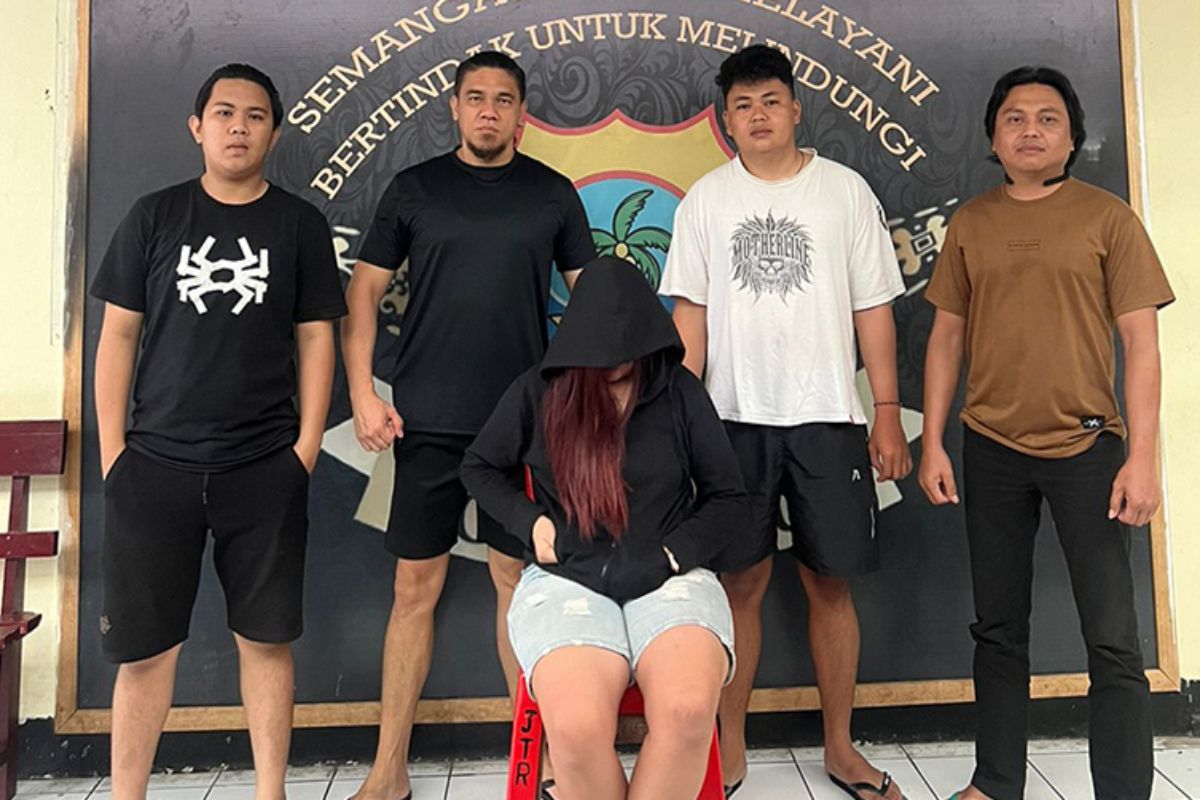 Aniaya Teman Anaknya, Seorang Ibu Muda Diamankan Di Tondano!