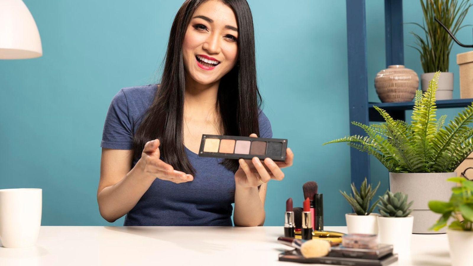 Pengaruh Beauty Influencer dalam Menentukan Tren Skincare di Media Sosial