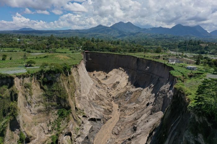 Lubang Misterius di Aceh Bukan Sinkhole, Ini Penjelasan Ilmiah dan Faktanya
