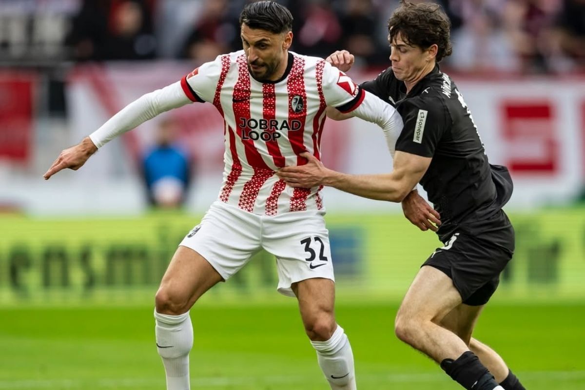 Borussia Monchengladbach Takluk dari Freiburg, Kevin Diks Pasang Badan untuk Pelatih