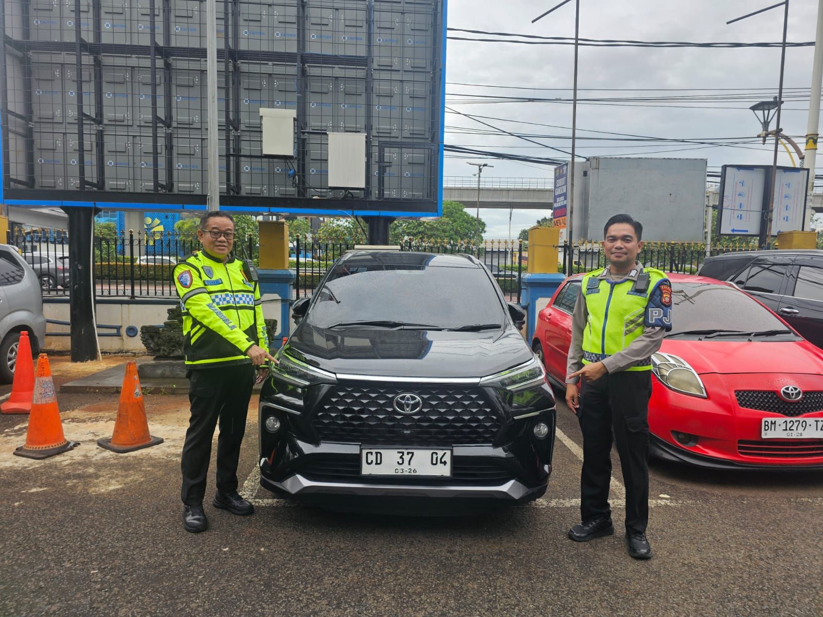 Avanza Nekat Pakai Nopol Kedutaan Palsu, Ditilang Polda Metro Sampai Diusut Pidananya