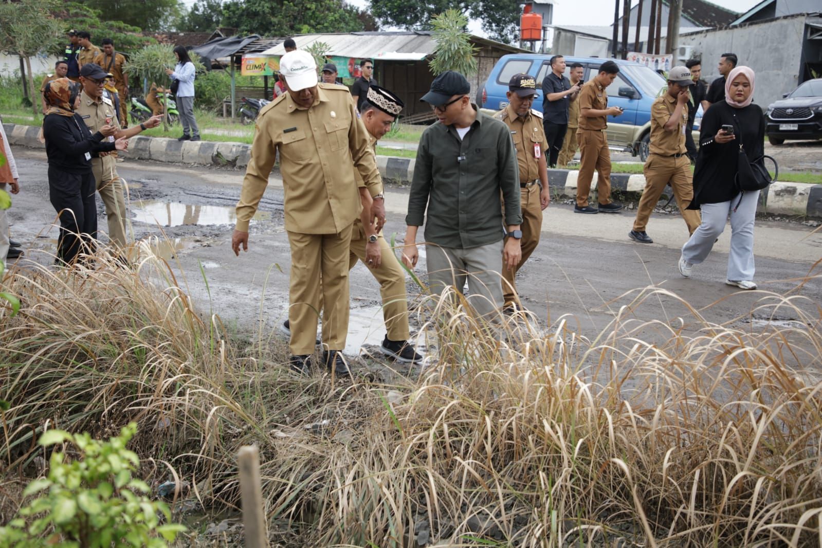 Gubernur Lampung Cek Perbaikan Jalan Pattimura, Siapkan Rp10 M untuk Rigid Beton