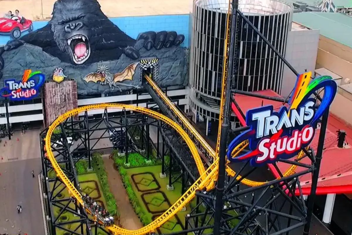 Ingin Liburan ke Trans Studio Bandung? Ini Daftar Lengkap Wahana Favorit dan Strategi Main Tanpa Antre Panjang