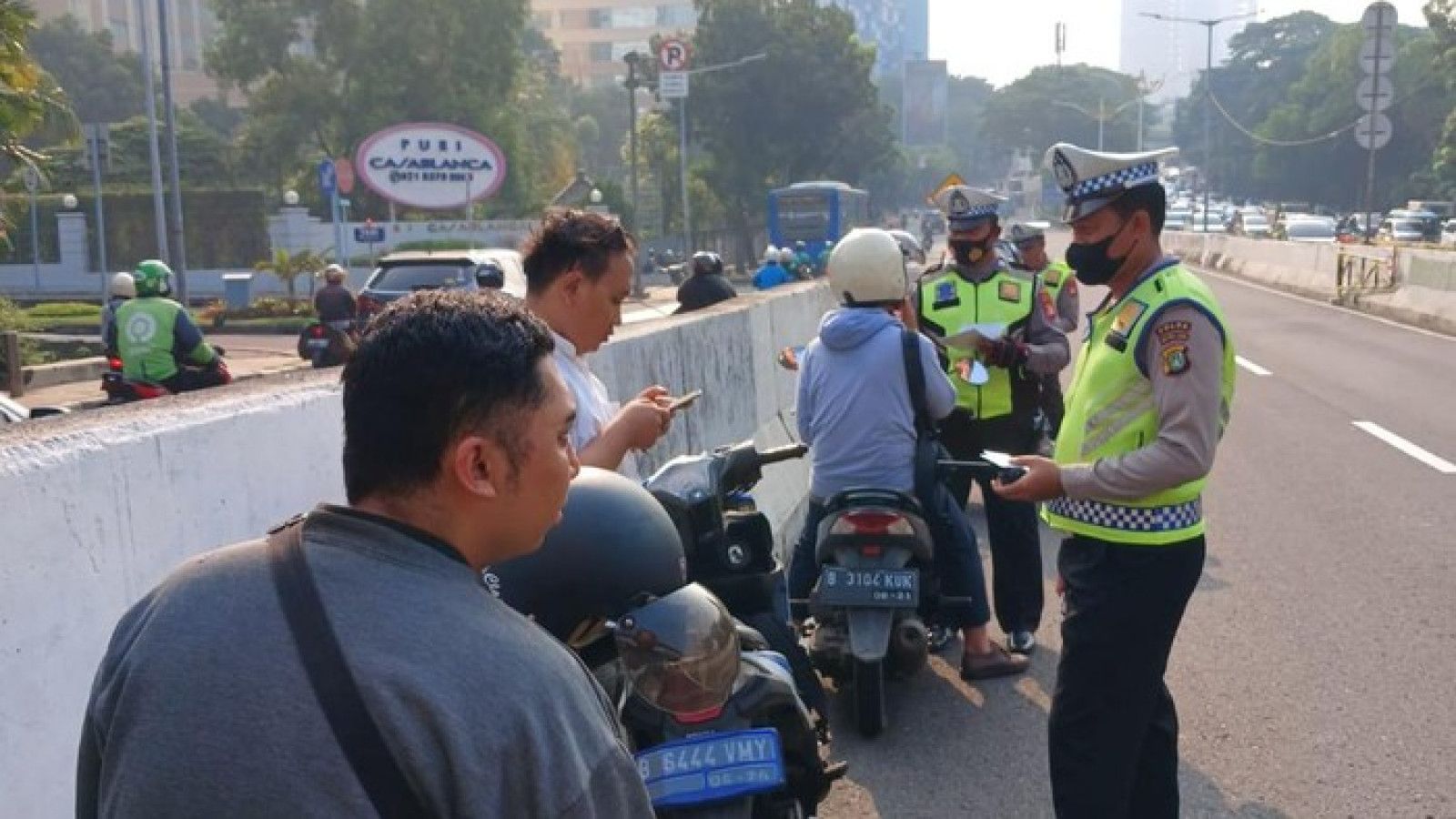 Sebelas Pemotor Ditetapkan Tersangka Usai Merusak Portal JLNT Casablanca