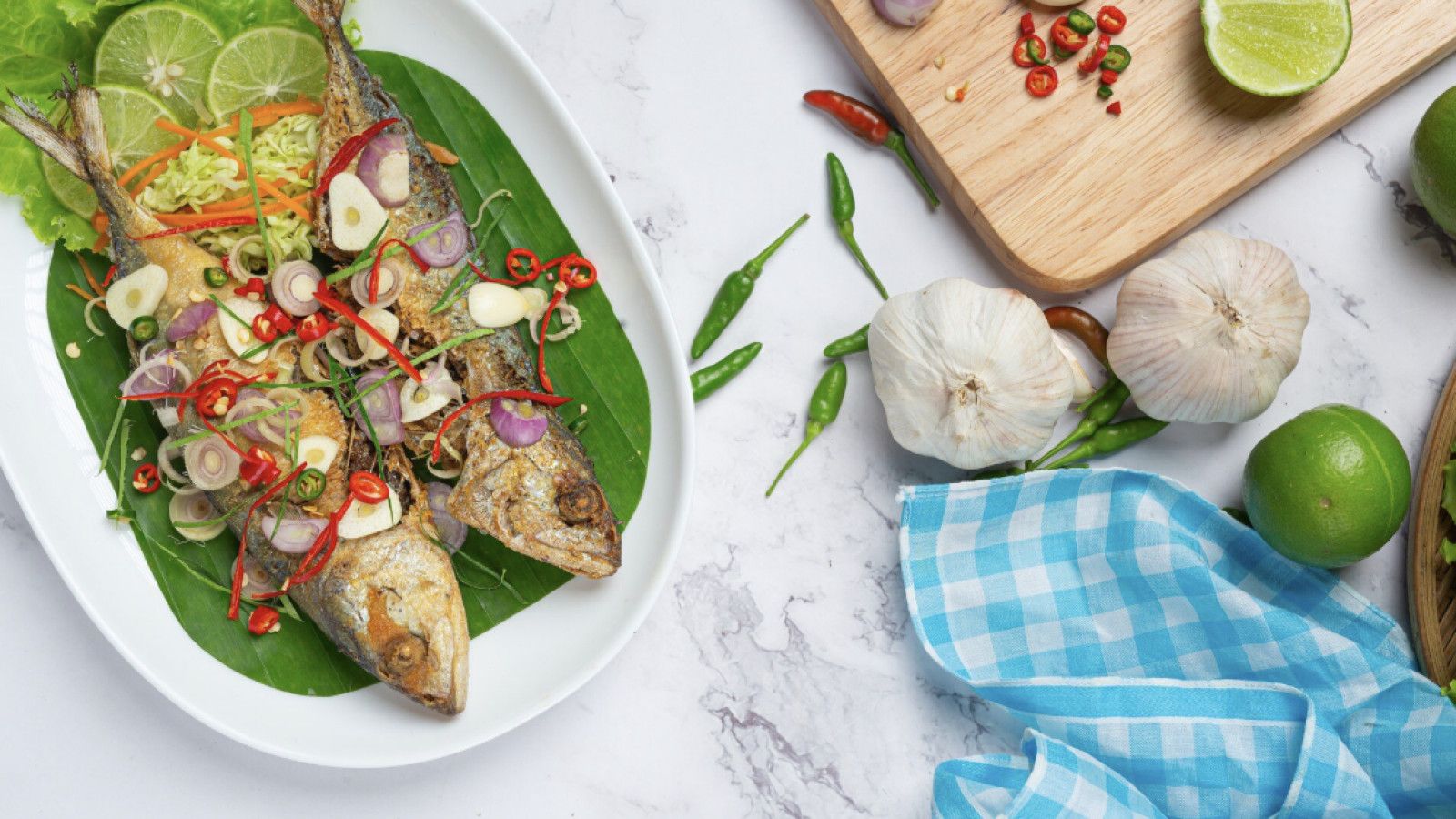 Menggugah Selera: Ikan Goreng dengan Sambal Matah Khas Bali