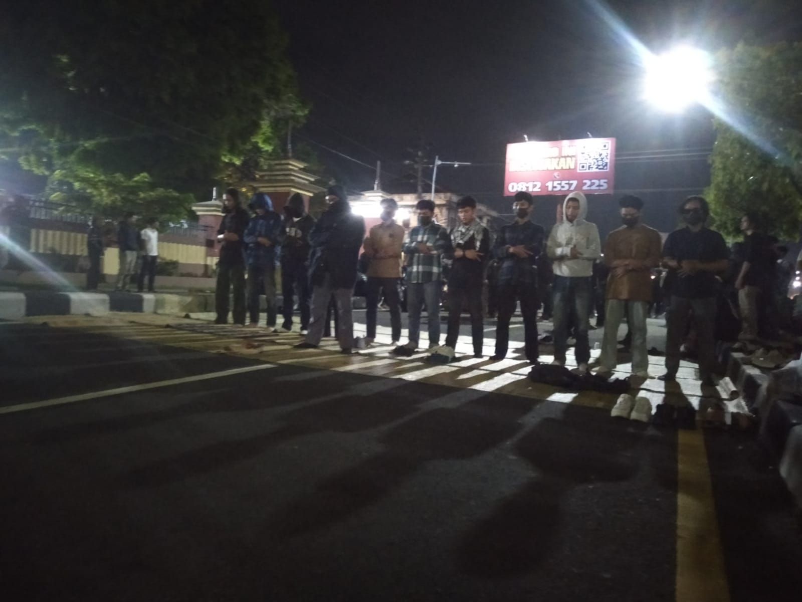 Fakta - Fakta Kericuhan Demo di Polda DIY 24 Februari 2026 : Gelar Salat Gaib untuk Pelajar Maluku Hingga Ormas Bantu Bubarkan Aksi