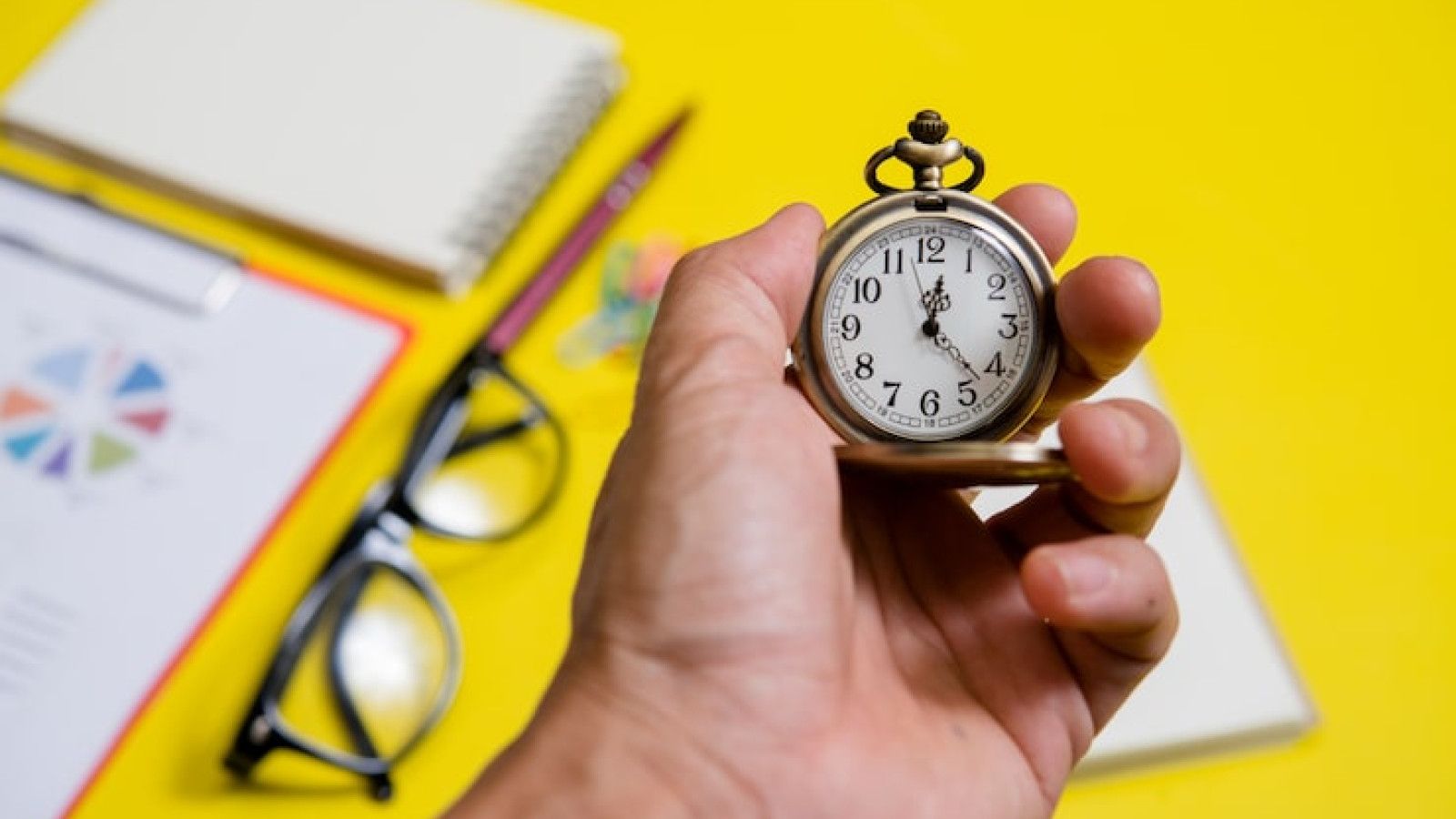 Strategi Efektif dalam Manajemen Waktu untuk Meningkatkan Produktivitas