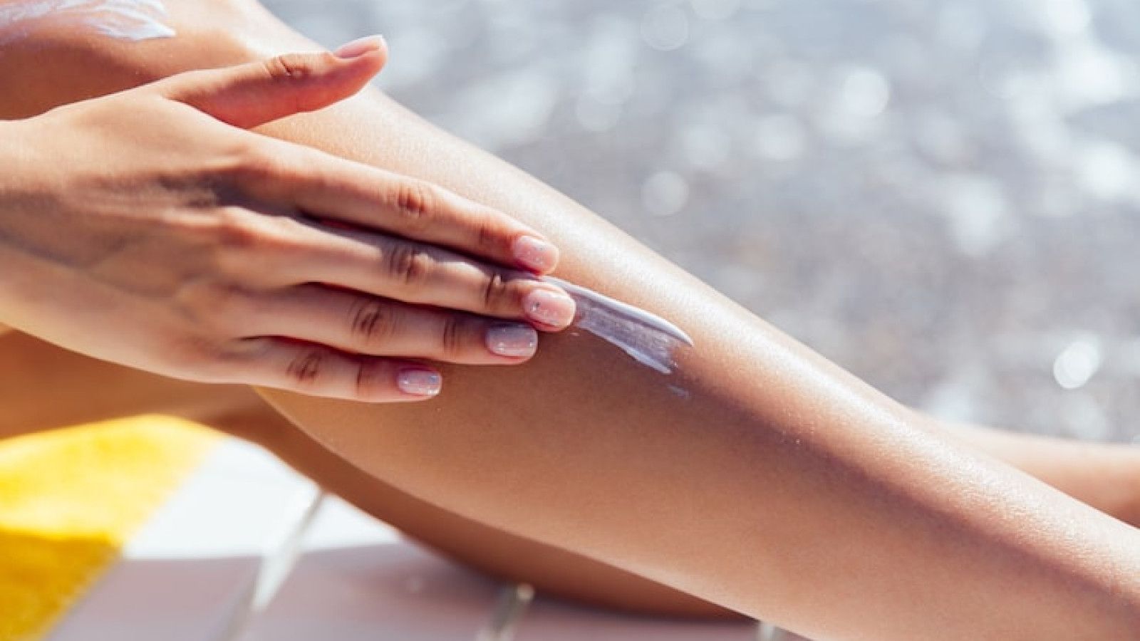 Membedah Perbedaan Sunscreen Kimia dan Fisik: Panduan Memilih yang Tepat untuk Kulit Anda