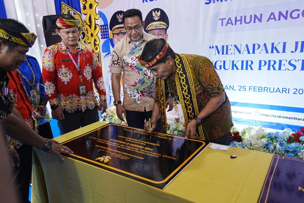 Tingkatkan Akses dan Mutu Pendidikan, Gubernur Zainal Resmikan SMA 5 dan Fasilitas SMKN 4 Tarakan