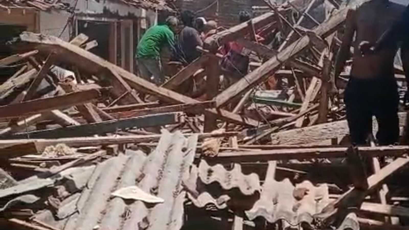 Ledakan Petasan di Situbondo: Tragedi yang Menjadi Perhatian Publik