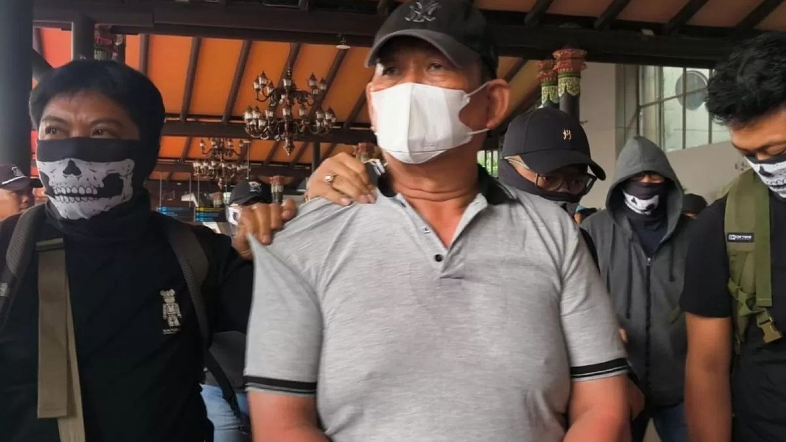 Penangkapan Ko Erwin: Buron Narkoba yang Terluka saat Melarikan Diri