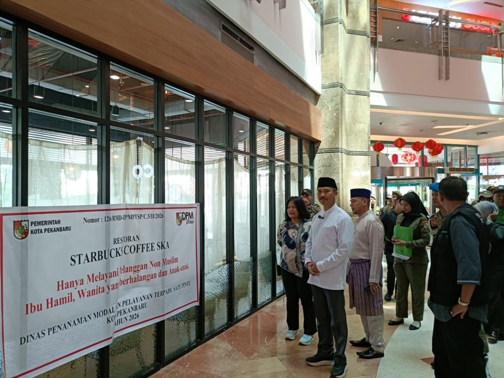 Satpol PP Pekanbaru Sidak Restoran Buka Siang Ramadhan, Satu Tenant di Mall SKA Belum Kantongi Izin
