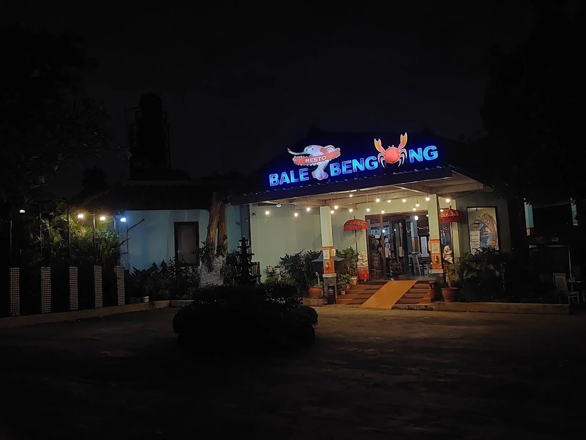 Oase di Tengah Kota: 4 Hidden Gem Bukber Jakarta Timur yang Suasananya Syahdu!