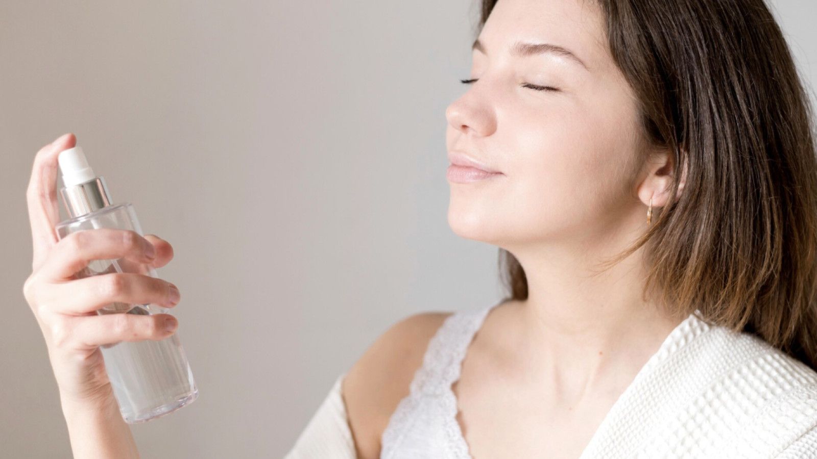Cara Memilih Setting Spray Ideal untuk Kulit Berminyak