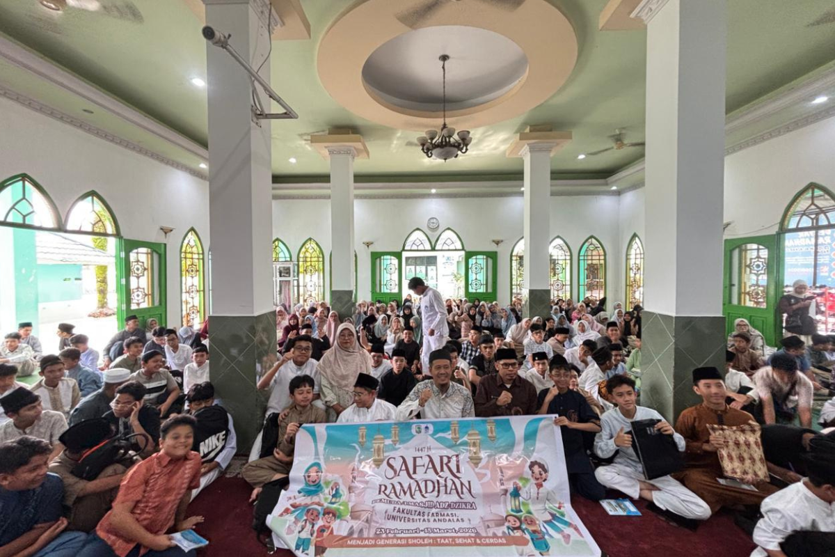 Mahasiswa Farmasi Unand Gelar Safari Ramadhan dan Iftar Gratis di 18 Masjid Padang Selama Ramadhan