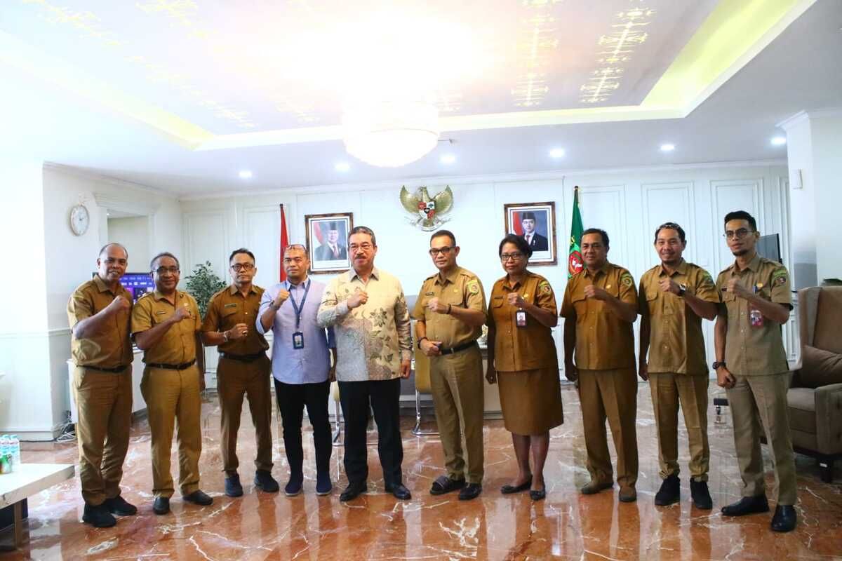 Rapat Bersama Kominfo, Gubernur Maluku Tekankan Penguatan Portal Data dan Publikasi Kinerja