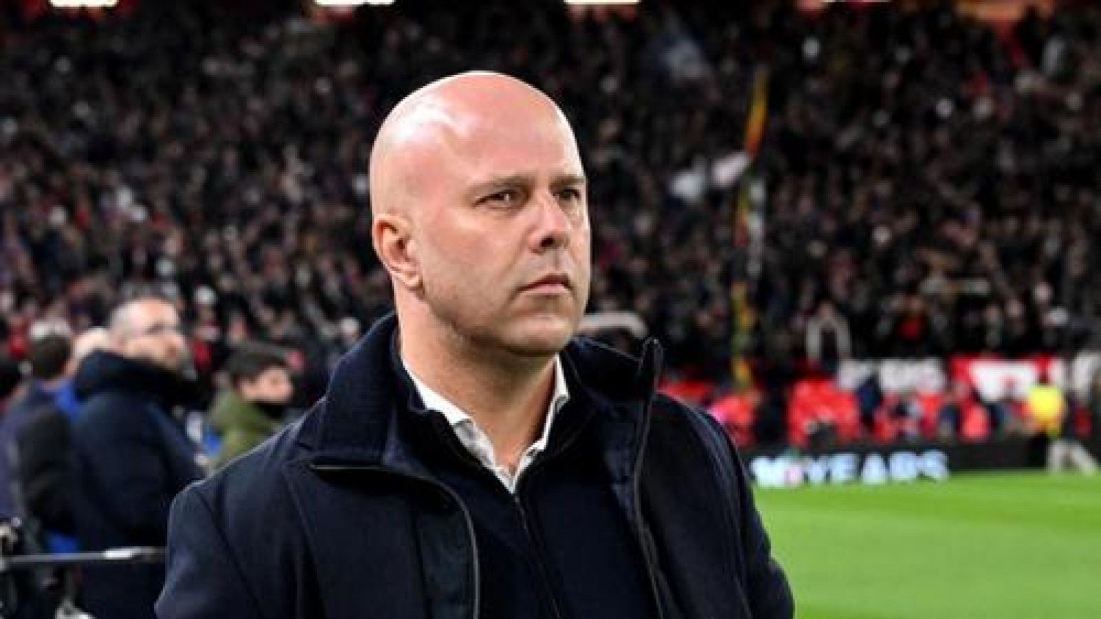 Arne Slot Soroti Lemahnya Pengawasan Wasit pada Situasi Bola Mati di Liga Inggris