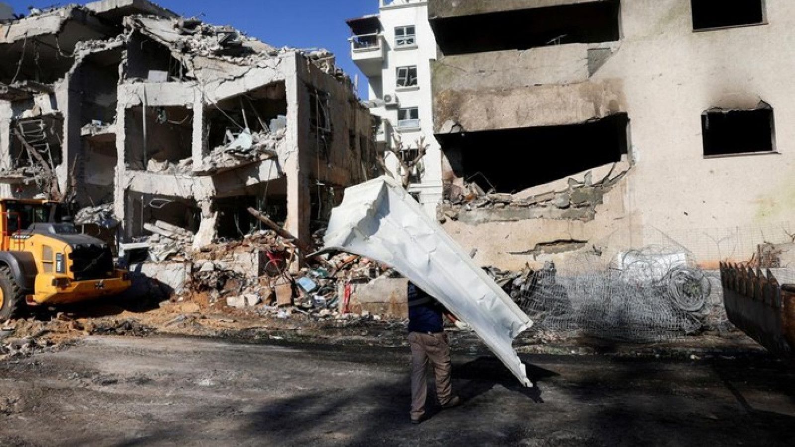Kota Tel Aviv Bergemuruh: Serangan Rudal dari Iran Diterima dengan Ketegangan