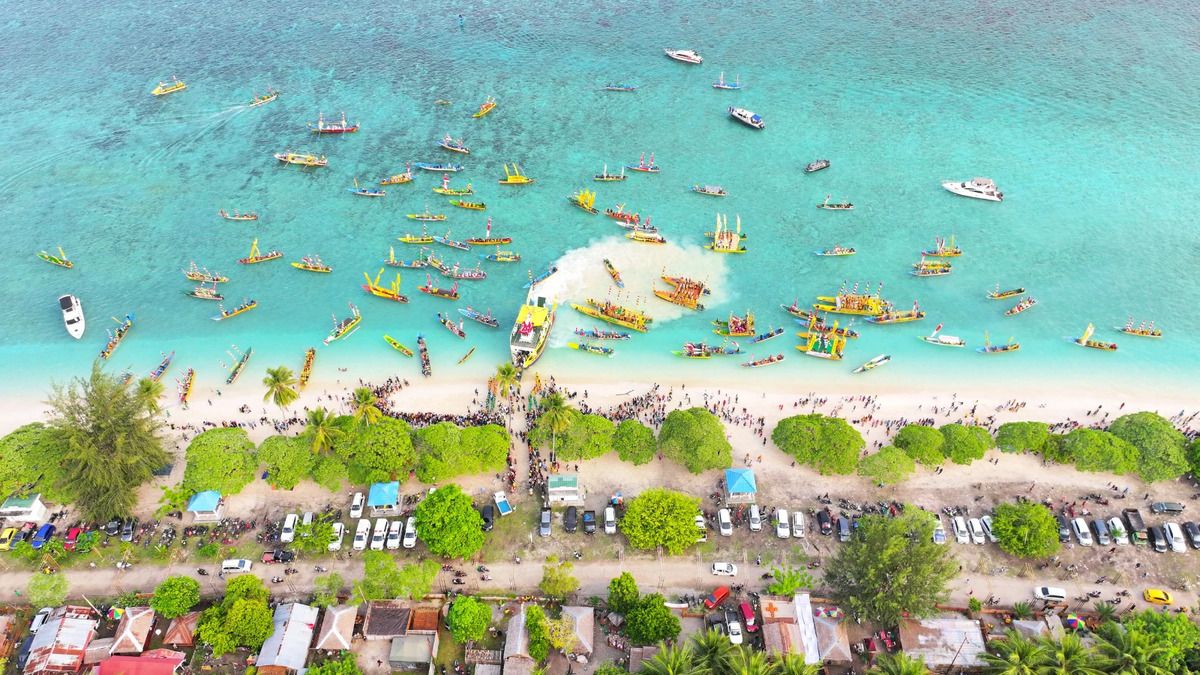 Festival Tanjung Waka: Perpaduan Wisata Alam, Budaya, dan Edukasi di Surga Tersembunyi Kepulauan Sula