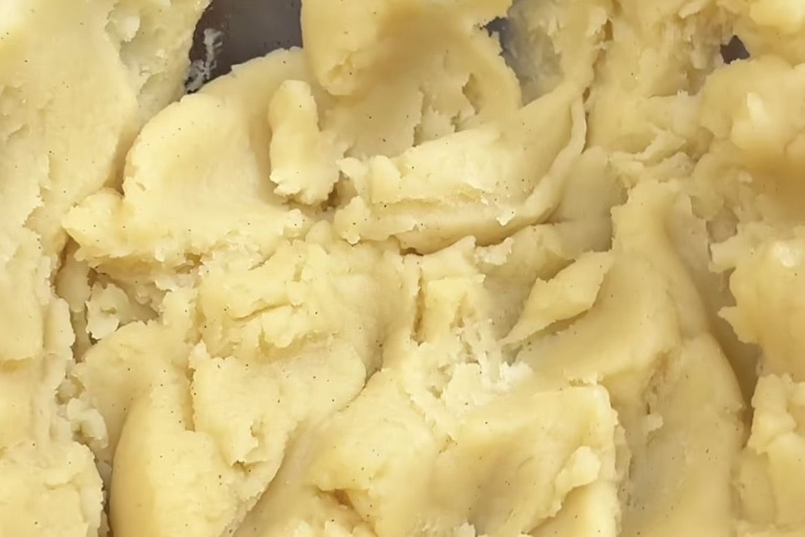 Karpatka Cake Lagi Viral! Ini Resep Dessert Choux Creamy yang Super Lembut dan Nagih