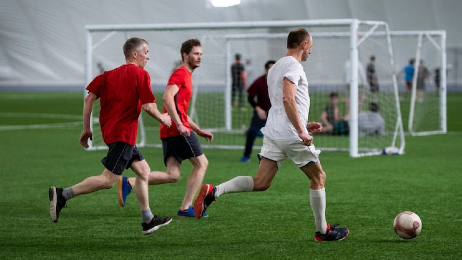 Strategi Optimal untuk Meningkatkan Daya Tahan Pemain Sepak Bola