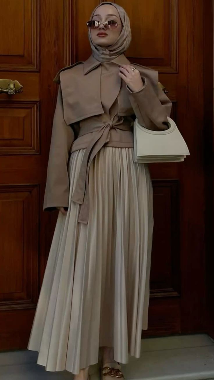 Tren Warna Baju Lebaran 2026: Keanggunan Mahogany dan Caramel Latte yang Mewah