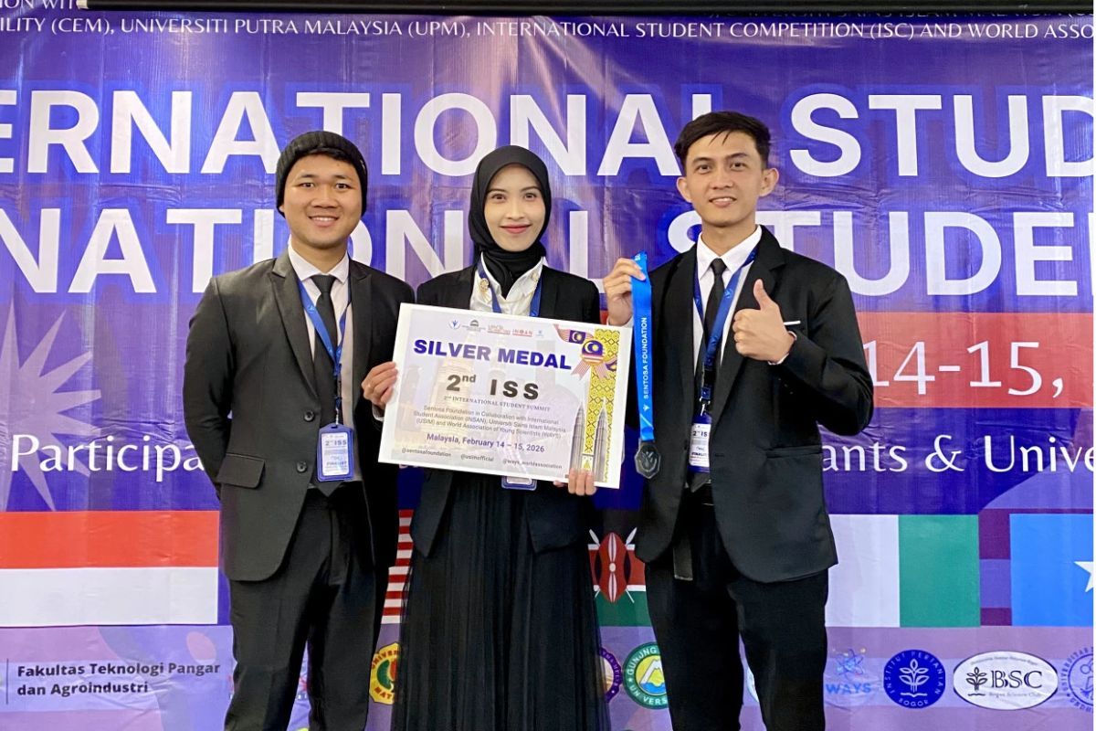 Ciptakan Storage Box Tanpa Listrik, Mahasiswa UGM Raih Medali Perak di Malaysia