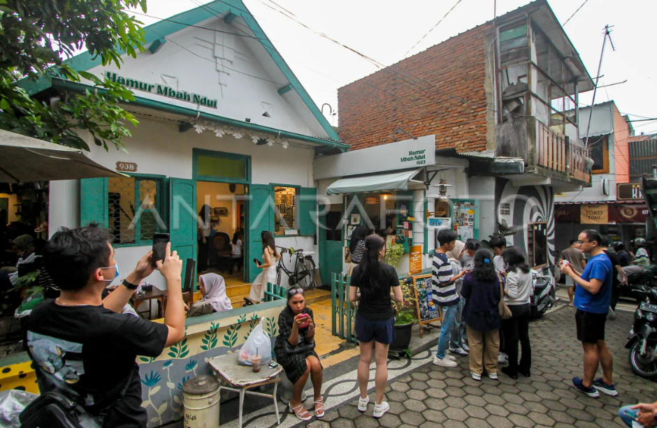 Serunya Ngabuburit di Kampung Heritage Kayutangan Malang