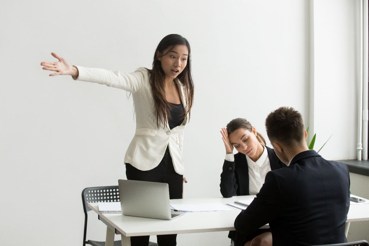 5 Tanda Bos Toxic di Kantor, Jangan Sampai Kamu Mengalaminya!