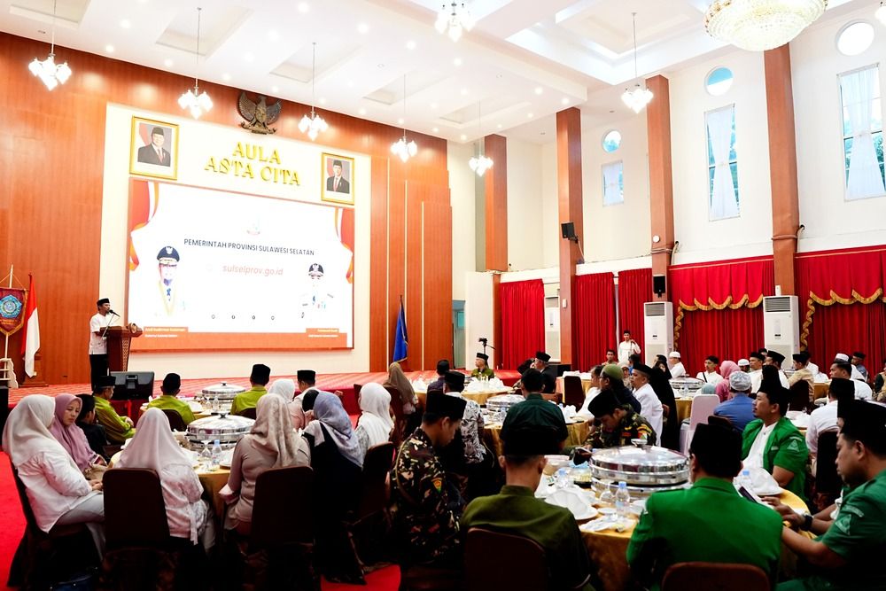 Buka Puasa Bersama Anak Yatim, Gubernur Sulsel Ajak Perkuat Kepedulian di Bulan Ramadan