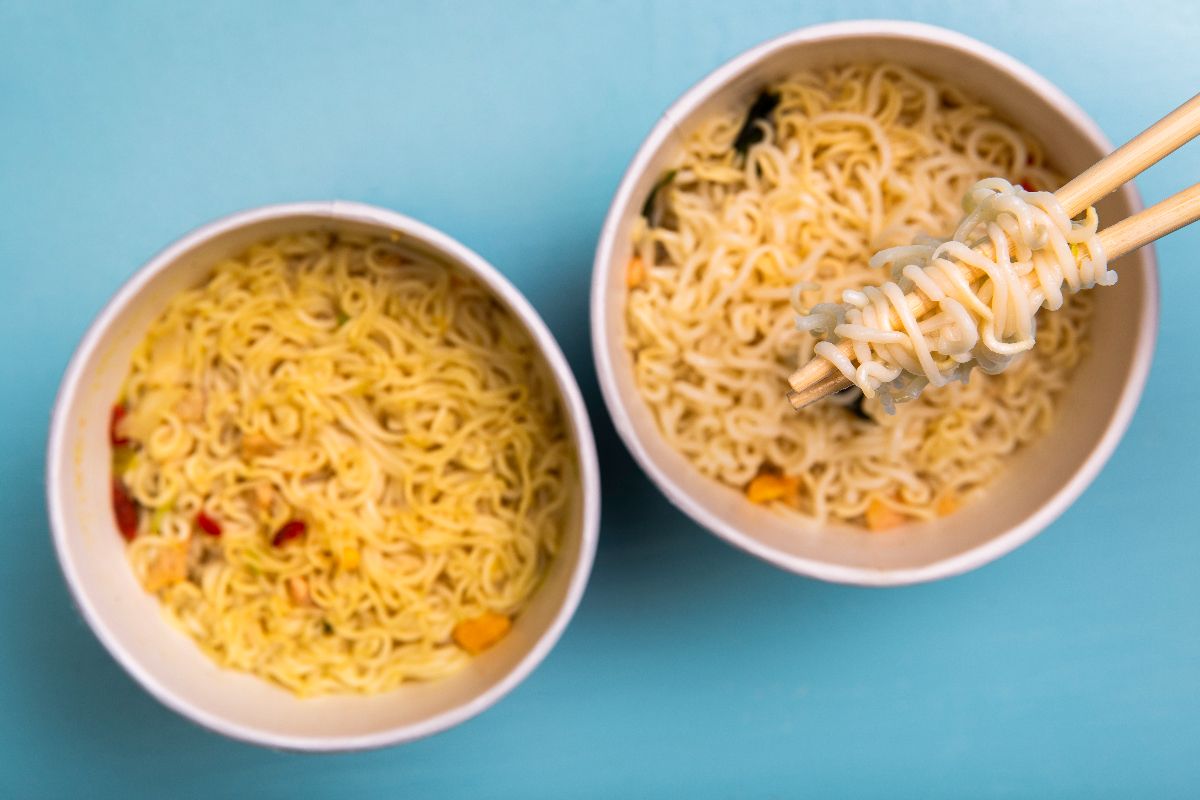 7 Cara Berhenti Makan Mi Instan untuk Kamu yang Sudah Terlanjur Kecanduan!