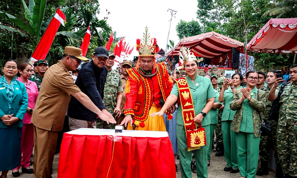 Jembatan Bailey di Nias Selatan Diresmikan Bobby Nasution Bersama KSAD