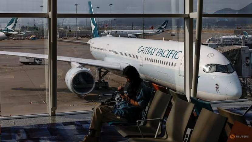 Cathay Pacific Naikkan Biaya Bahan Bakar Penerbangan Hampir Dua Kali Lipat Akibat Perang Iran