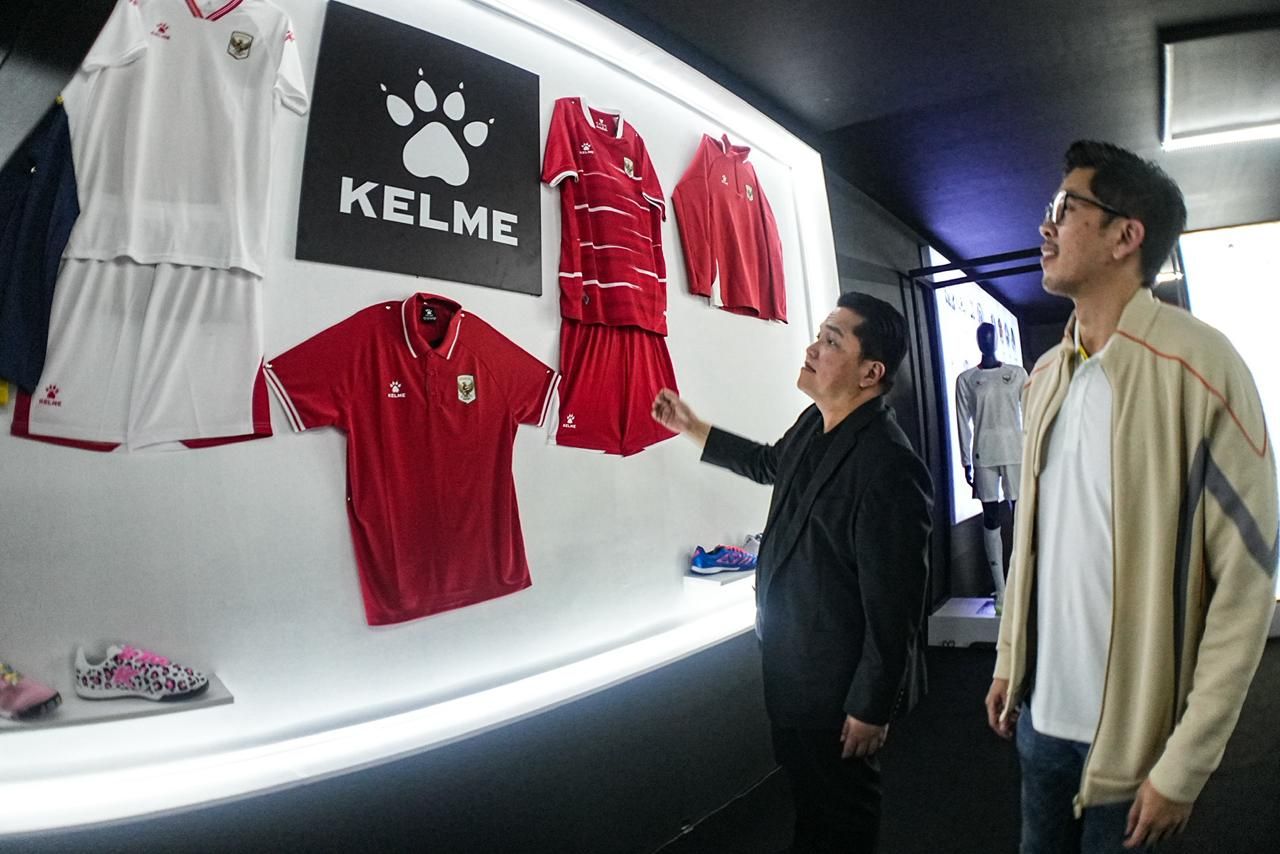 Erick Thohir Bangga pada Jersey Anyar Timnas Indonesia: Desain Batik Curi Perhatian!